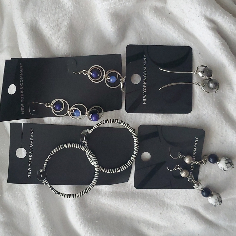 New York and Company Earrings - Picture 6 of 6